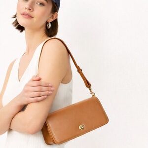 Coach Dinky Brown Leather Shoulder Bag CW641 Gold Chain Strap Original